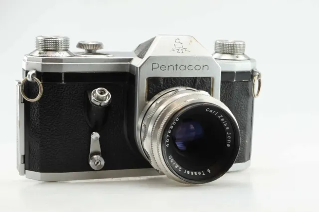 Pentacon Kamera camera mit Carl Zeiss Tessar 50mm f2.8 Objektiv Lens  94024