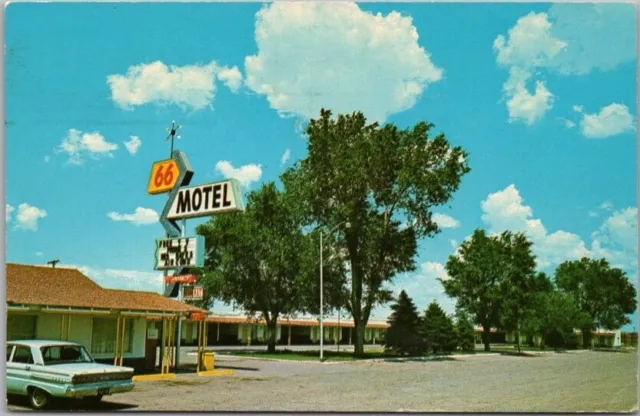Vintage HOLBROOK, Arizona Postcard "66 MOTEL" Highway ROUTE 66 Chrome / 1973