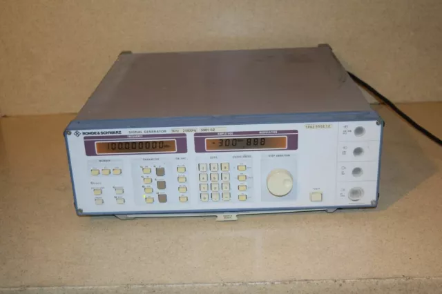 Ss Rohde & Schwarz Smy02 Signal Generator (Dd)