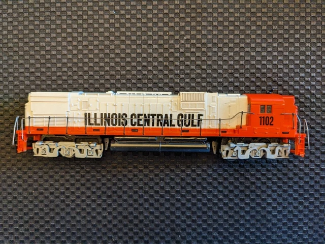 Tyco HO Alco Super 630 diesel, I. C. G. #1102, Run/pulls great. real nice!