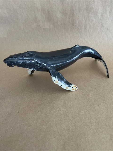 Vintage Humpback Whale Monterey Bay Aquarium Safari Ltd 14”
