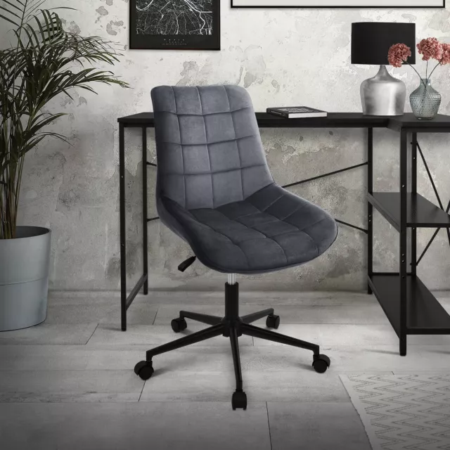 Silla de oficina ergonómica de terciopelo gris con ruedas y altura ajustable