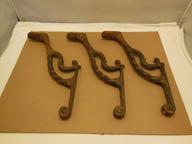 Vtg Salvage Ornate Large Set Twisted Cast Iron Brackets / Shelf Supports 11"