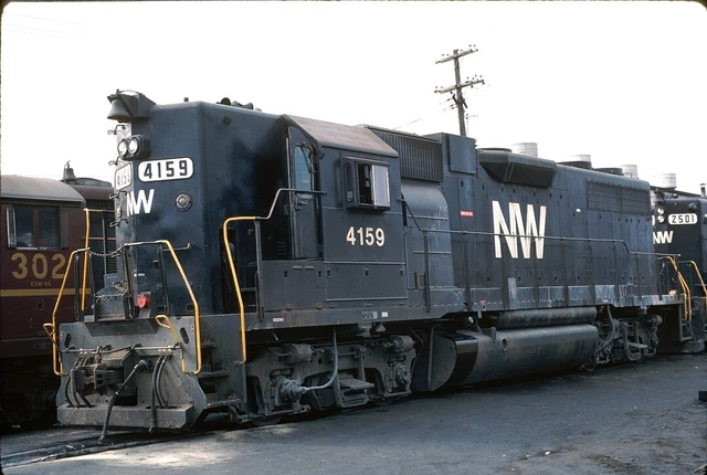 Norfolk & Western (NW) - GP38-2 - #4159 - Original 35mm Slide