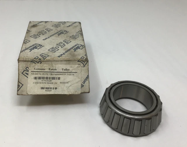 NEW NOS OEM K3859 Eaton Fuller Transmission Bearing/Cup Kit K3859