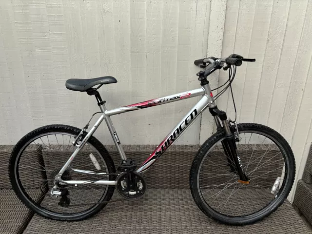 Saracen rufftrax 7005 best sale