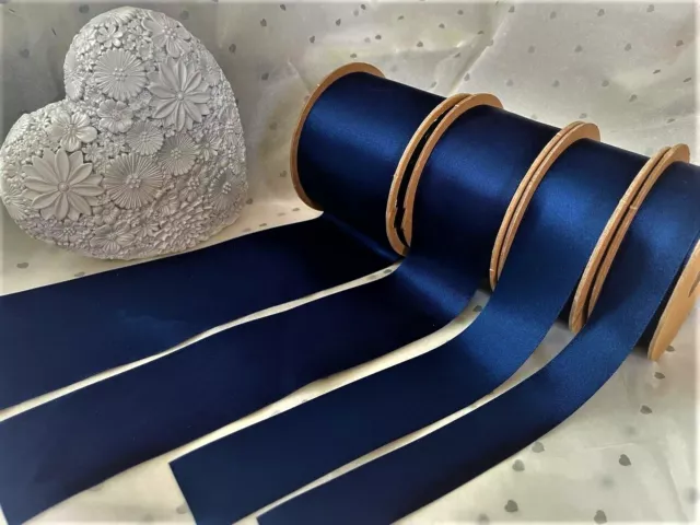 Berisfords NEWLIFE MARINEBLAU (13) - ECO Satin zertifiziert GRS recyceltes Band 3-70 mm