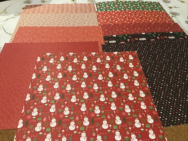 HINTERLAGEPAPIERE X10 in gemischten Weihnachtsdrucken rot schwarz grün wil 1079