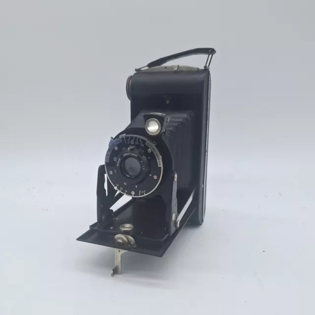 VINTAGE  c1930s KODAK SIX-20 JUNIOR ENG FOLDING CAMERA KODON SHUTTER