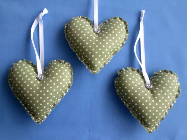 3x LARGE LIGHT SAGE GREEN WHITE DOTTY HANDMADE SHABBY CHIC HANGING FABRIC HEARTS