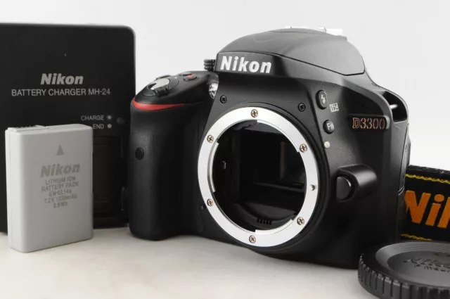 [Near Mint] Nikon D3300 24.2MP Digital SLR Camera Shutter Count: 526