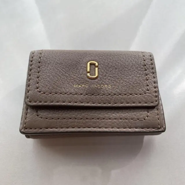 [Japan Used Wallet] Marc Jacobs Trifold Wallet Mini Beige