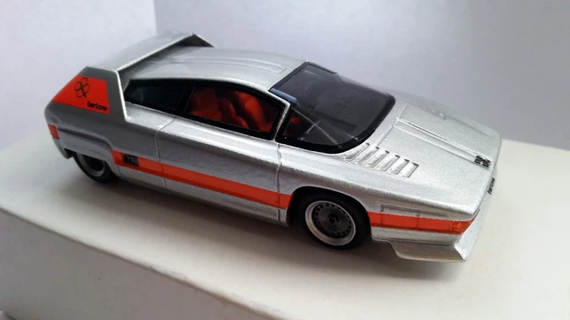 ALEZAN ALFA ROMEO Navajo Bertone 1976 Prepeint EUR 49,99 - FR