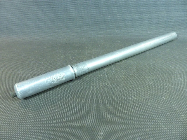 Ancienne pompe à vélo en aluminium TORNADE SOLIBLOC