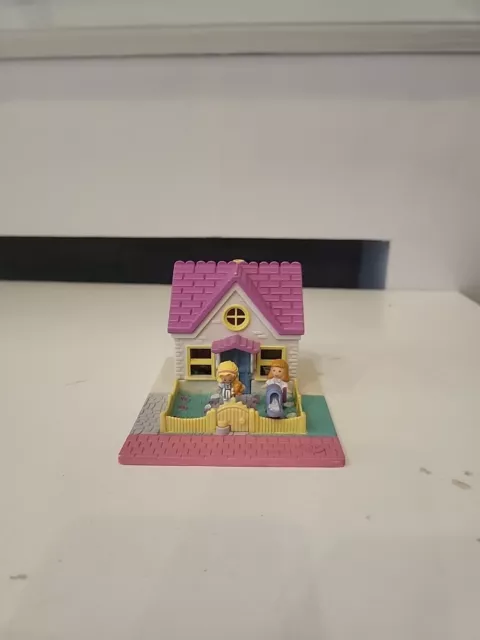 Vintage Polly Pocket 1993 Cosy Cottage Complete