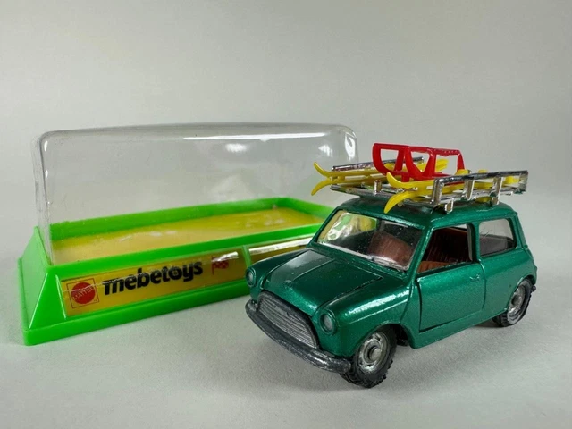 ミニカー MEBETOYS A-61 MINI MINOR INNOCENTI MONTE MEBETOYS ITALY A-61 Mini Minor Innocenti with Skis green