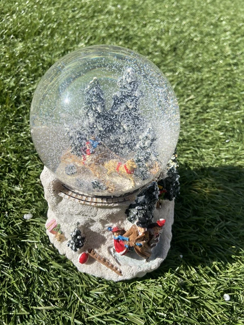 Globo neve di Natale Wind Up musicale - scena neve foresta - slitta
