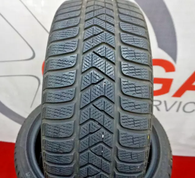 4x Pirelli Winter Sottozero3 225/40 R18 92V XL M+S Winterreifen 2