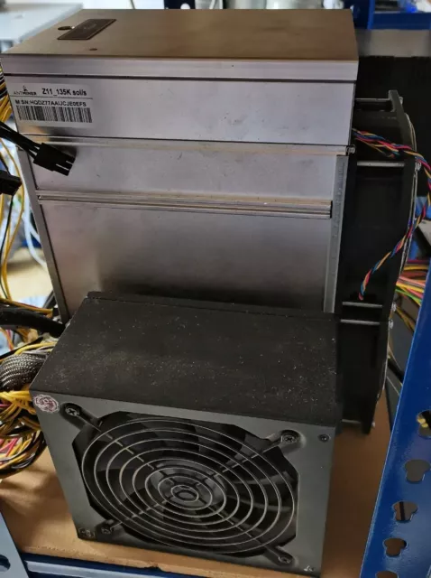 Bitmain Antminer Z11 (135K Sol/s) Zcash ZEC ZEN ARRR Equihash Asic Miner