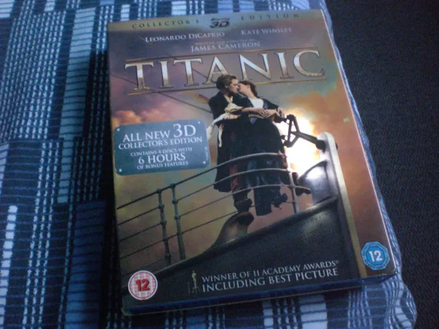 TITANIC 3D + 2D BLU RAY 4 Disc Collectors Edition . new unsealed