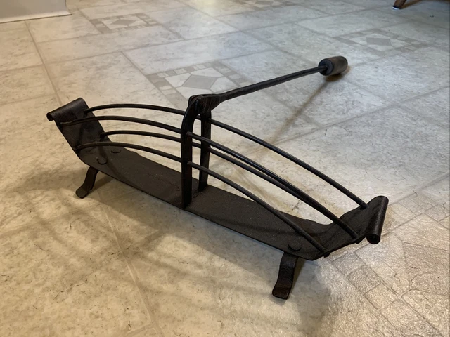 18th Century Iron Fireplace Hearth Toaster W Great Arched Bars , Great Example