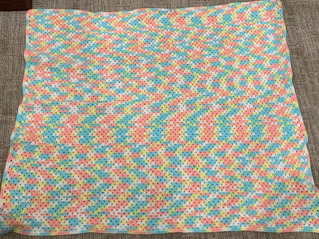 Afghan Boy Girl Hand Crochet Baby Blanket Throw Blue Pink Yellow 36" * 32" New