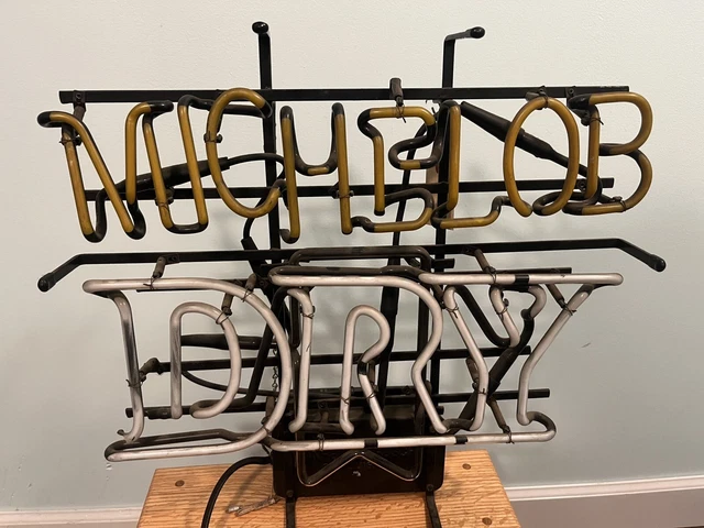 Michelin Dry Neon Sign Everbrite Model #3850-11. Tabletop Or Hang, Needs Repair