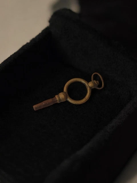 Clé de montre gousset et cachet sur chaîne jasseron (2