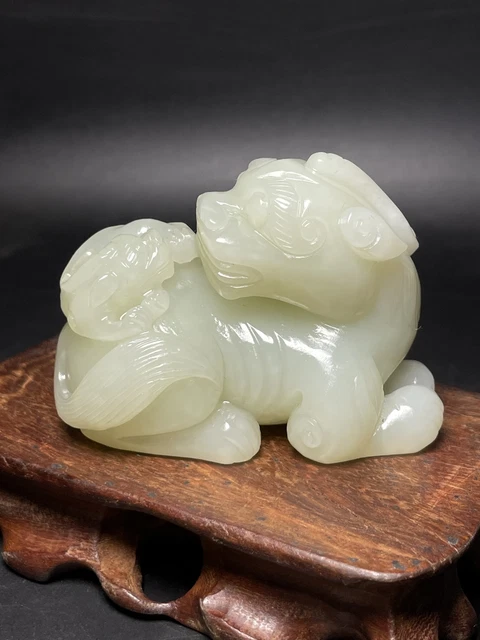 Chinese Exquisite Handmade Brave Troops carving Hetian Jade Statue