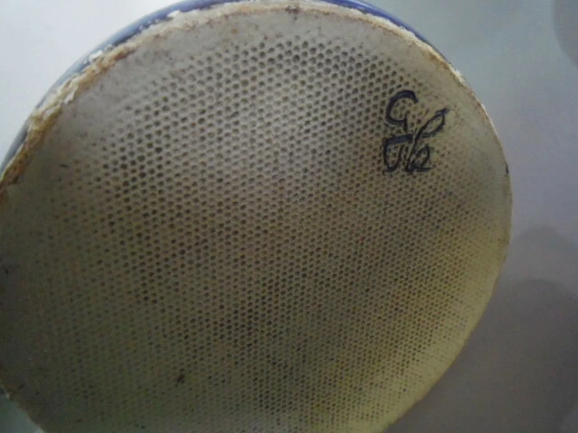 Pichet en gres Poterie signature à determiner 4