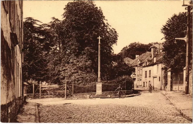 CPA St-PRIX - Place de la Croix (107375)