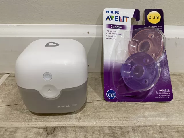 Munchkin Pacifier UV Sterilizer (Lightly Used) & Philips Avent Pacifier 2-Pack