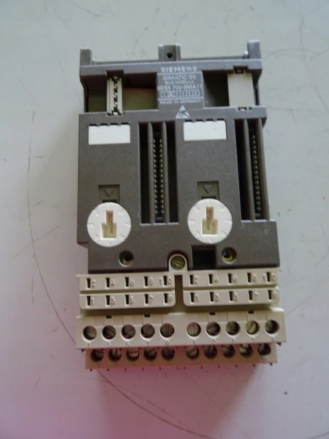 Module Siemens Simatic S5-100U 6Es5700-8Ma11 / # Z M6L 5697
