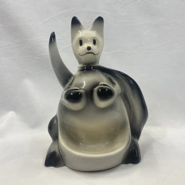 CERAMIC BOXING KANGAROO Valet Watch Caddy Fine Ent Pulp Fiction 1956