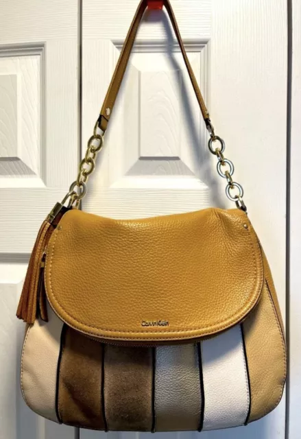 NWT CALVIN KLEIN Lynn H7JCA7LZ Pebble Flap Hobo Shoulder Bag w