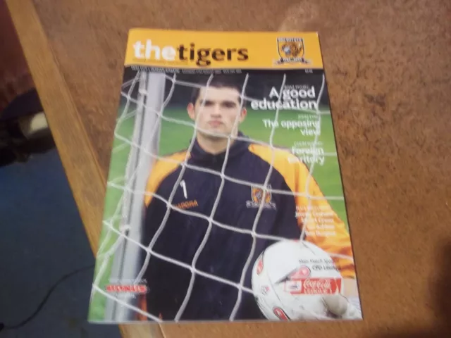 Hull City v Oldham Athletic Programme 21 August 2004 VGC Coca Cola league 1