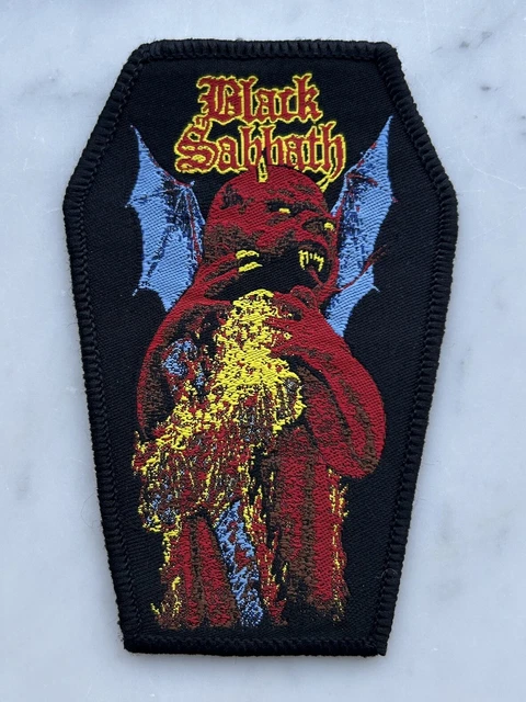 Black Sabbath - Patch Ricamata Ritratto Rosso - Toppa Per Giacca O Zaino