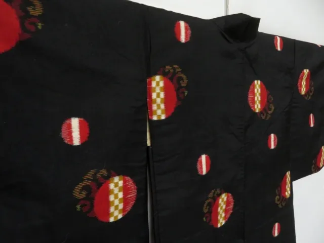 0411N10z430 Vintage Japanese Kimono Silk MEISEN HAORI Black 2