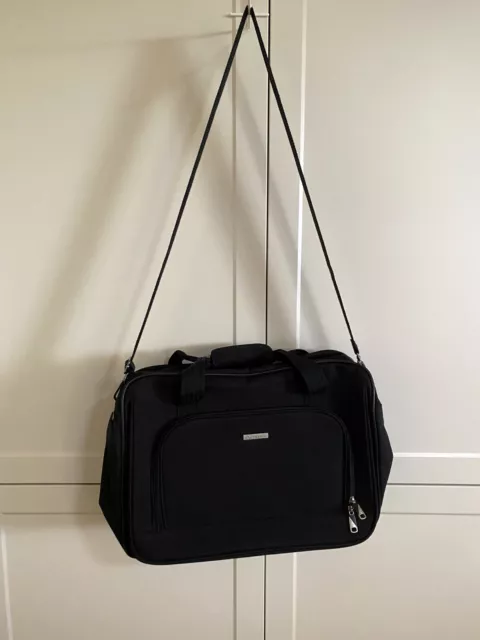 Lanza Carry On Or Overnight Bag, Black, Lockable Zips, Detachable Shoulder Strap