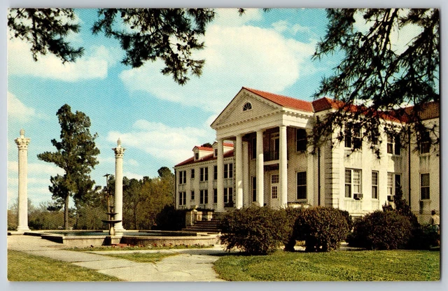 Jackson, Mississippi MS - View of Belhaven College Building - Vintage Postcard