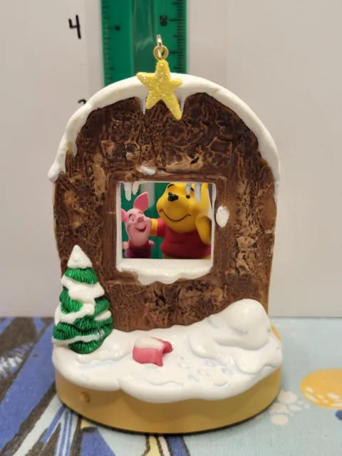 2008 Hallmark Keepsake Ornament Winnie The Pooh LUCKY STAR Magic Sound NO BOX