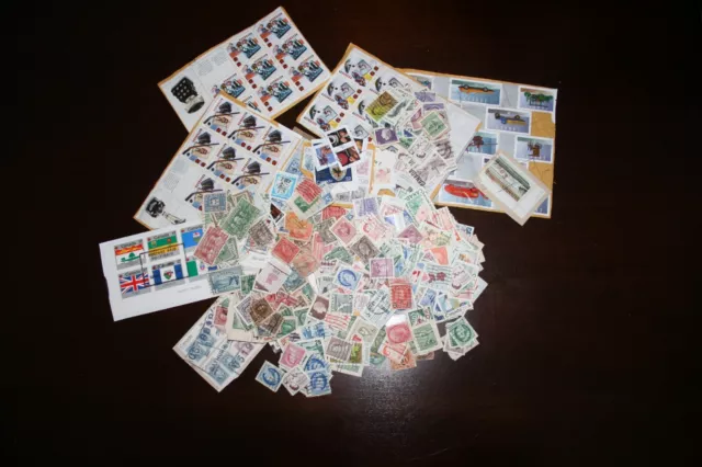 Large Lot of Canada Stamps