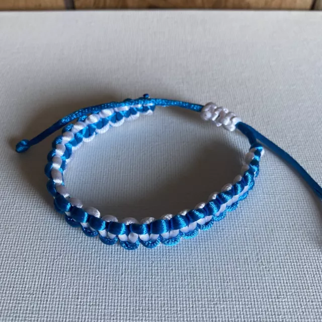 GUATEMALA Bracelet #04 Handcrafted Pulsera CELESTE & BLACO (Satin Nylon Rattail)