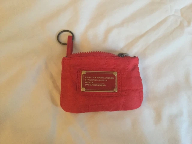 Marc by Marc Jacobs Red Coin Purse/ Key Ring Great Condition Barely Used Marc by Marc Jacobs Red Coin Purse/ Key Ring Great Condition Barely Used