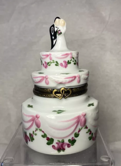 Trinket Box. Limoges France, GR. Wedding Cake Theme