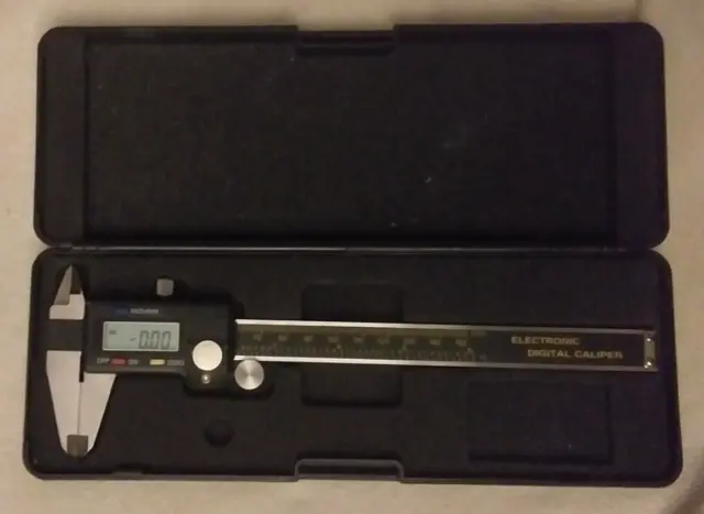 Whitworth Electronic Digital Caliper 6 Inch 0-150MM Metr-ISO With Hard Case