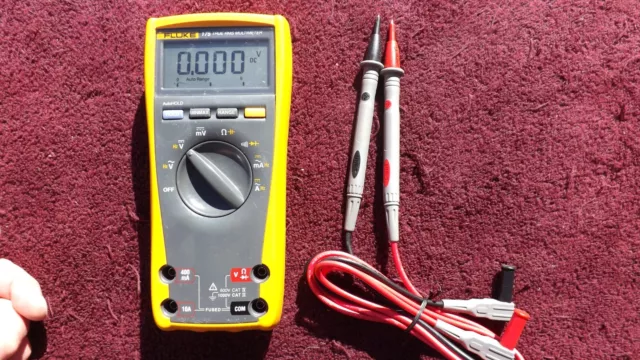 Fluke 175 *Excellent!* True Rms Multimeter!