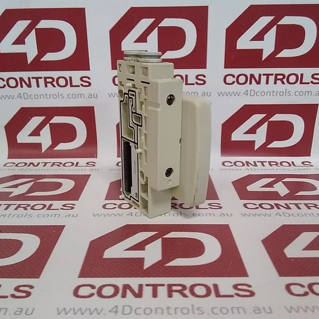 SV1000-51D-11AS-C8 | SMC | SUP/EXH Block Assembly, for EX250 Unit, Used