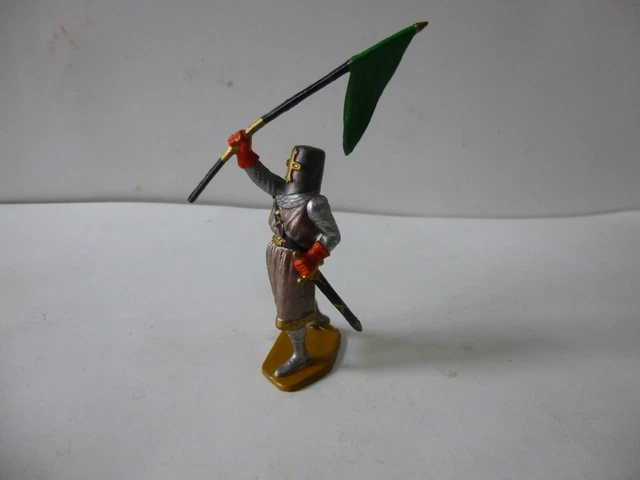 STARLUX moyen age (ref 6110) chevalier lance