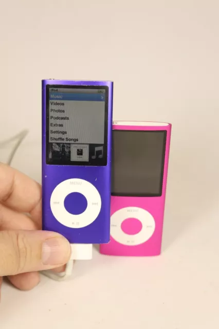 Lot of 2 Apple iPod Nano 4th Generation For Parts or Repair A1285 No Battery Pow
